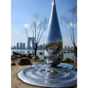 Modern Abstract Metal Yard Art Waterdrop Sculpture